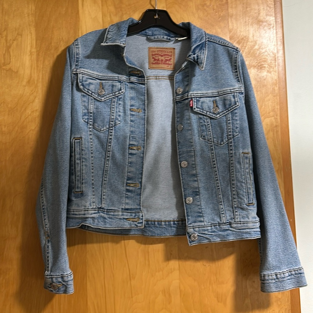 Levi’s Denim Jean Jacket